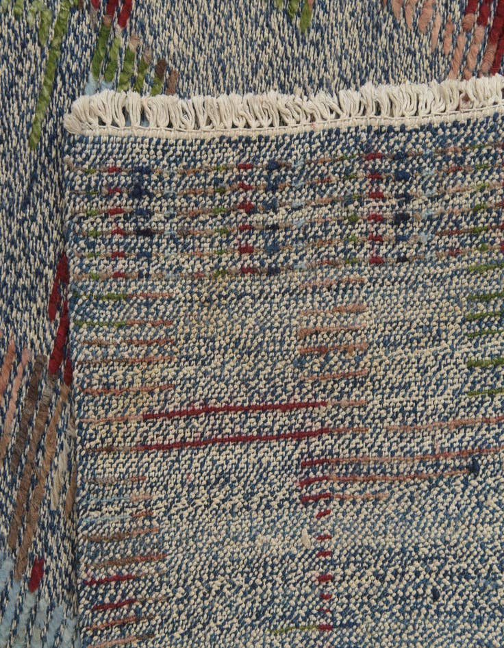 Detail image of  6' 5 x 9' 8  Hand Knotted Darya Wool Rug