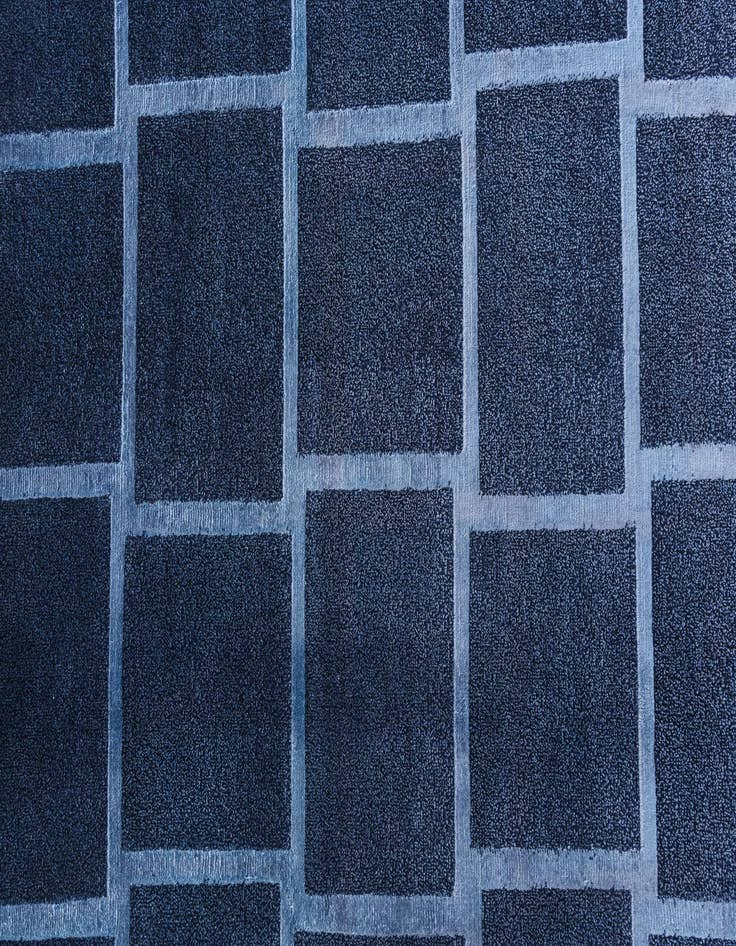 Detail image of  5' 9 x 7' 10  Hand Knotted Darya Wool Rug