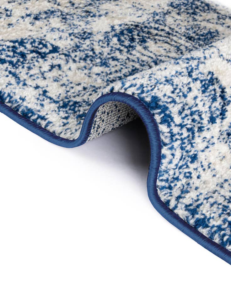 Detail image of  4' x 6' Dover Rug