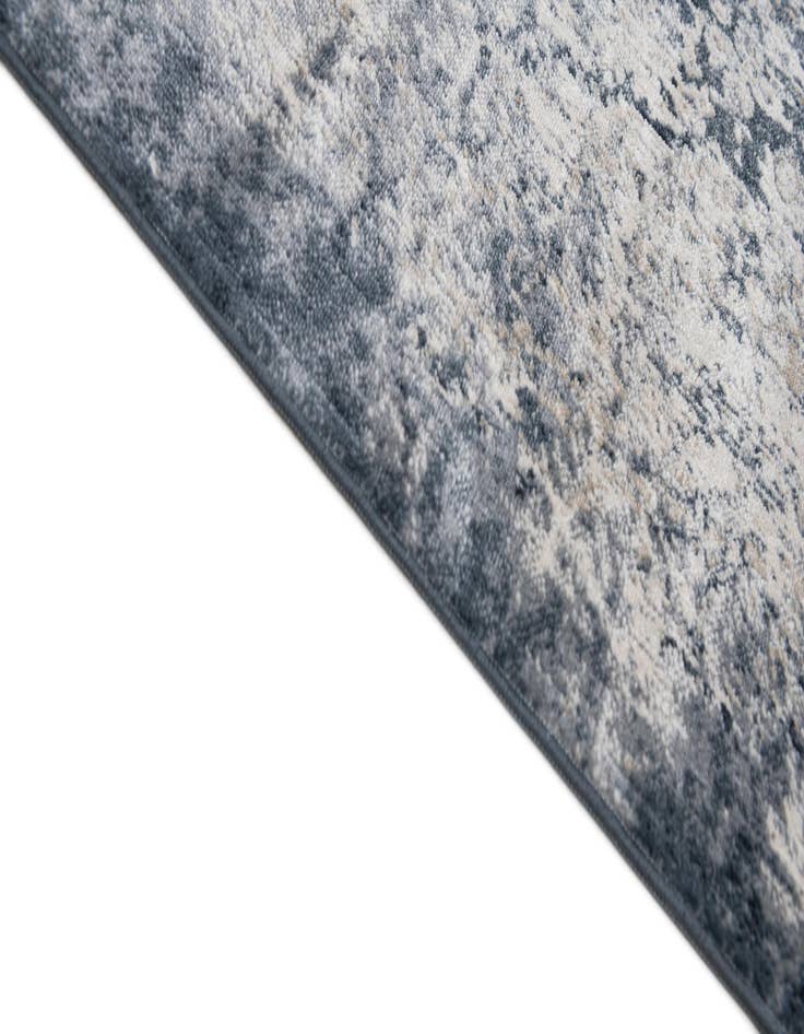 Detail image of  5' 2 x 7' 7 Eliza Rug