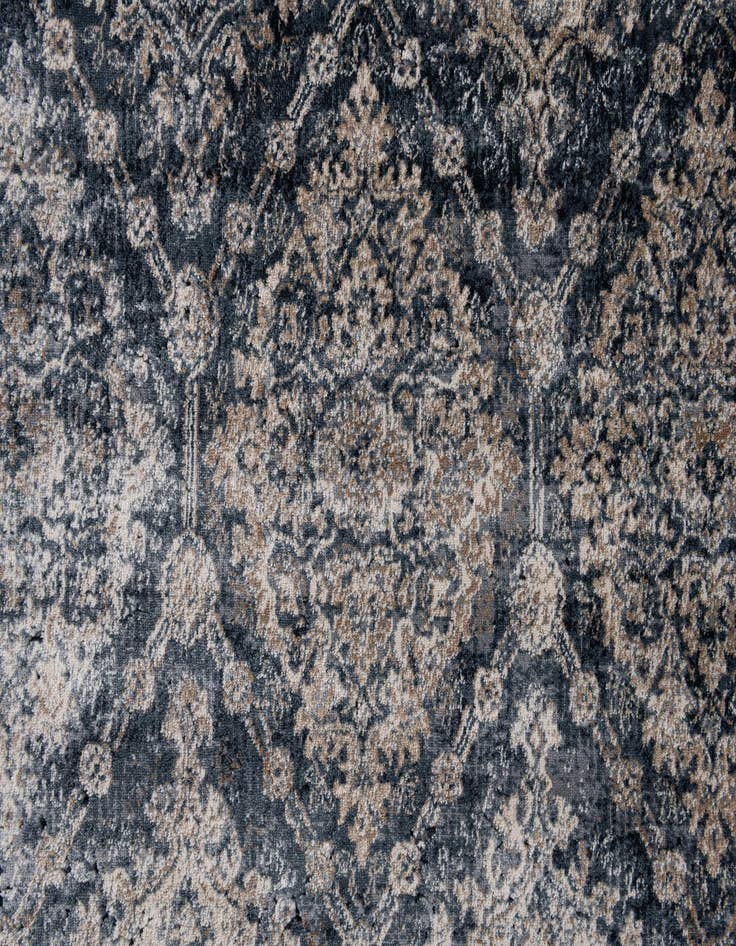 Detail image of  5' x 7' 7 Eliza Rug