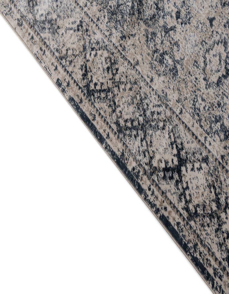 Detail image of  5' x 7' 7 Eliza Rug