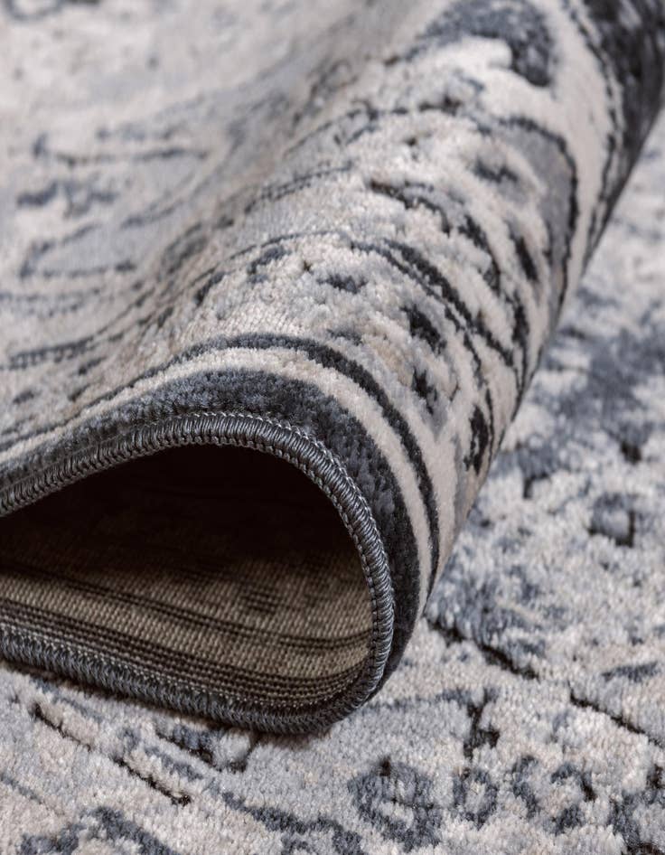 Detail image of  9' x 12' Eliza Rug