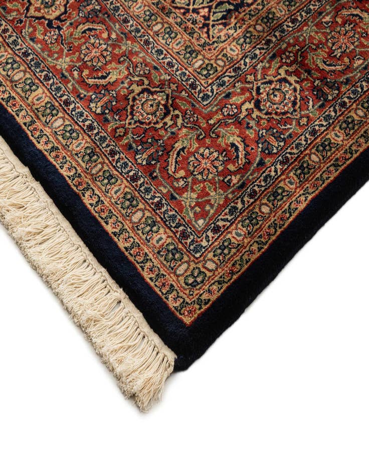 Detail image of  6' 7 x 9' 9  Hand Knotted Farahan Oriental Wool Rug