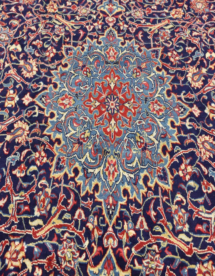 Detail image of  10' 2 x 13' 5  Hand Knotted Farahan Persian Wool Rug