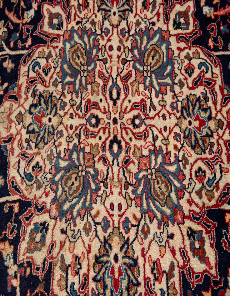 Detail image of  8' 5 x 10' 9  Hand Knotted Farahan Persian Wool Rug