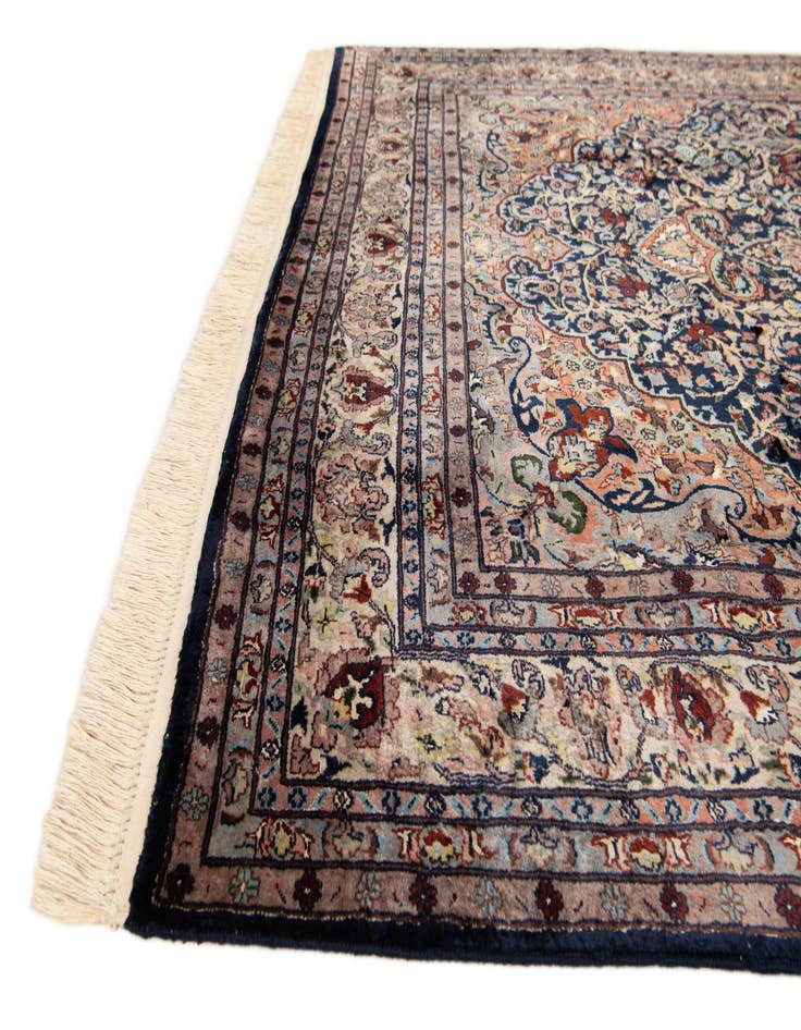 Detail image of 6' 1 x 8' 8 Hand Knotted Farahan Oriental Wool Rug