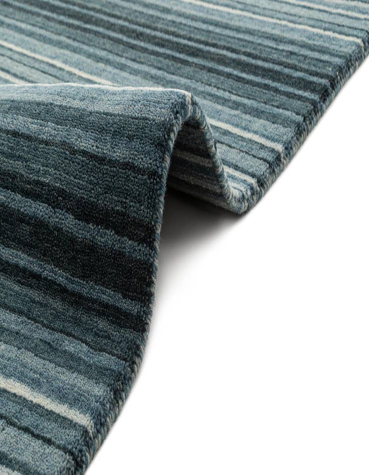 Detail image of  2' 5 x 4' 7  Hand Knotted Gabbeh Wool Rug