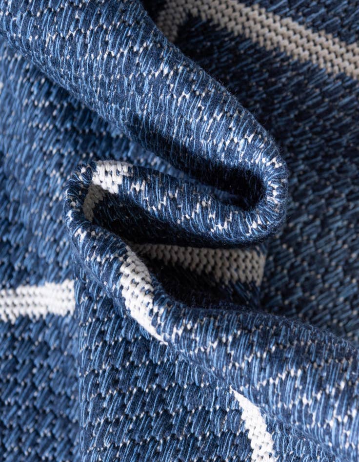 Detail image of 7' 5 x 10' Georgia Rug