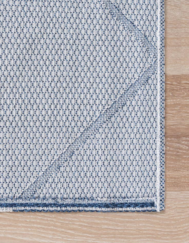 Detail image of 7' 5 x 10' Georgia Rug