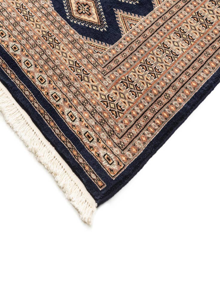 Detail image of  5' 9 x 7' 10  Hand Knotted Gharajeh Oriental Wool Rug