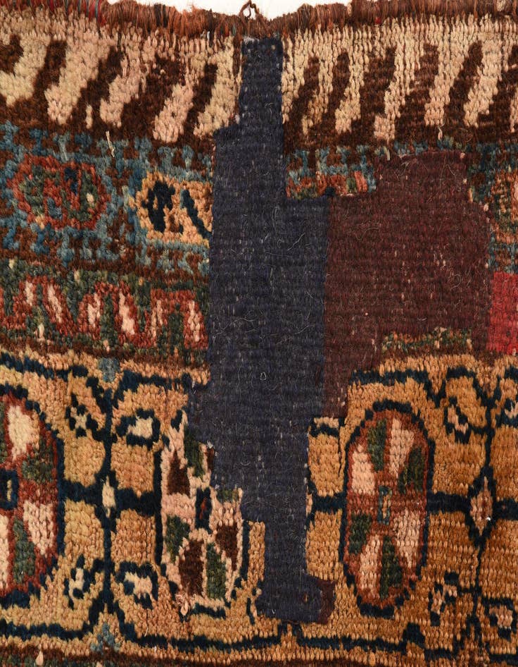 Detail image of 4' 4 x 5' 5 Hand Knotted Ghashghaei Persian Wool Rug