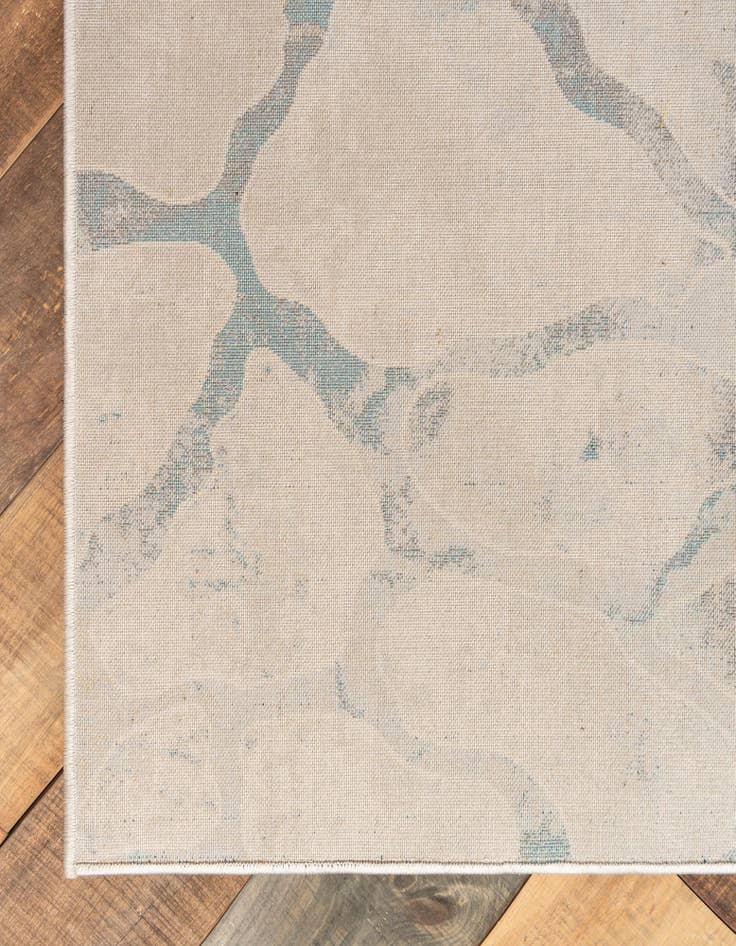 Detail image of  5' x 8' Gossamer Rug