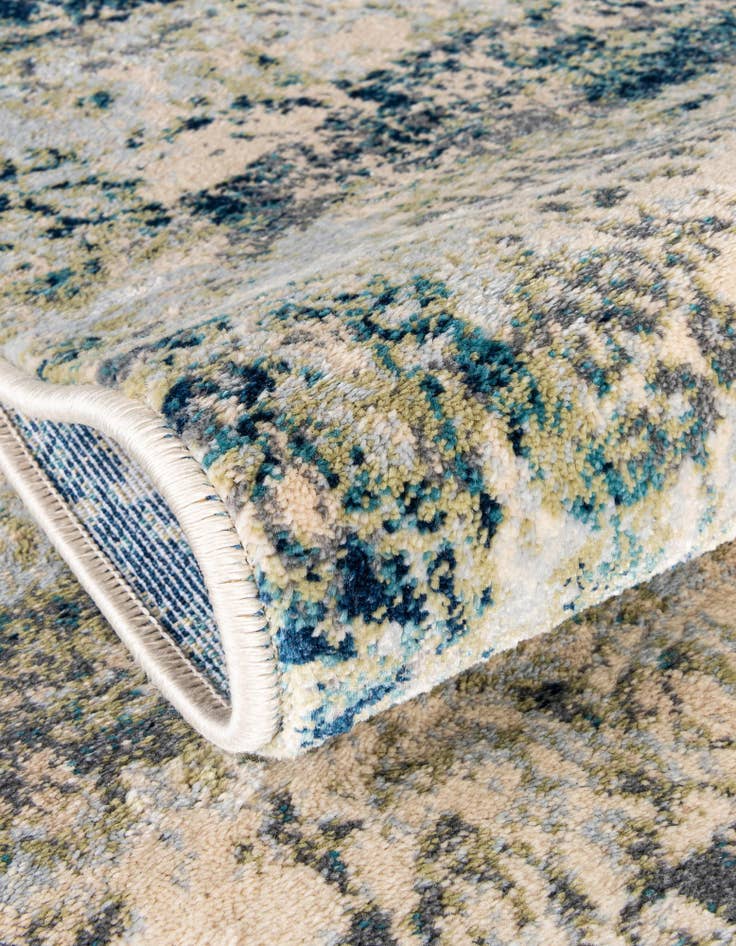 Detail image of  7' x 10' Gossamer Rug