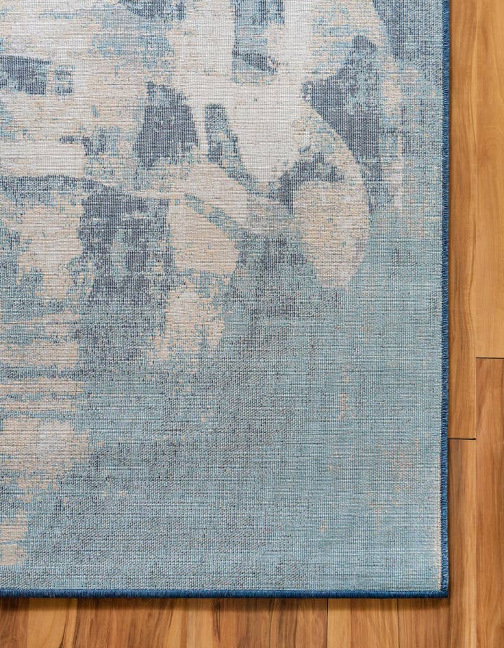 Detail image of  8' x 10' Gossamer Rug