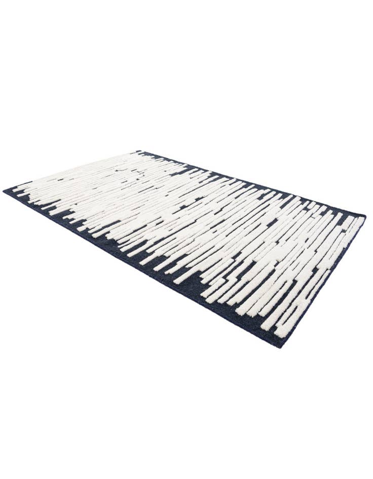 Detail image of  4' x 6'  Hand Woven Hand Woven Rug