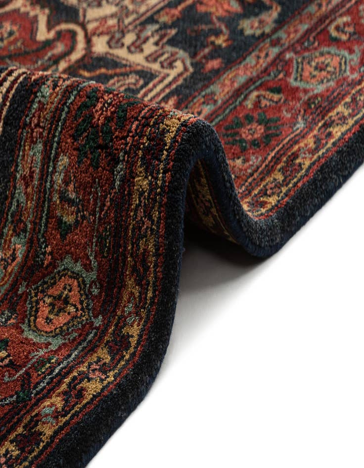 Detail image of  5' 6 x 7' 10  Hand Knotted Heriz Wool Rug