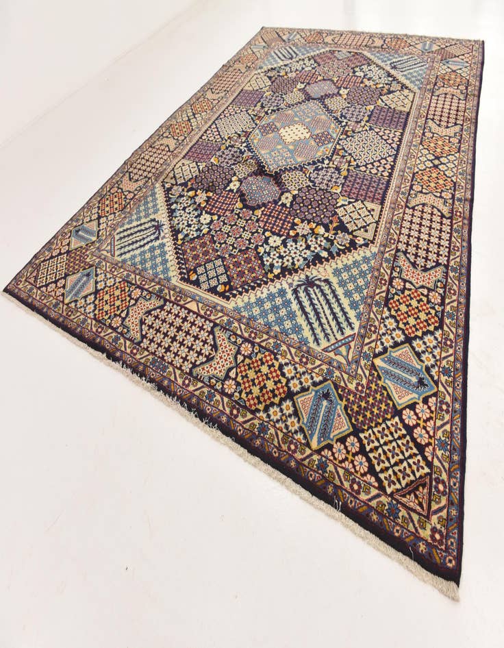 Detail image of  10' 2 x 13' 8  Hand Knotted Isfahan Persian Wool Rug