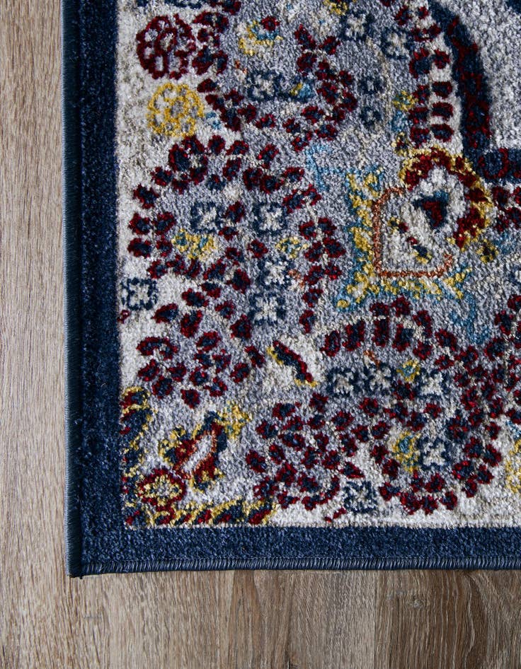 Detail image of  4' x 6' Kamala Washable Rug