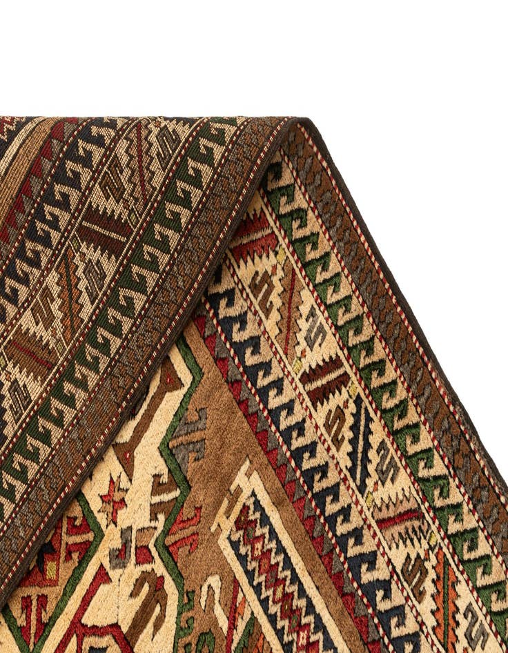 Detail image of  4' 4 x 6' 6  Hand Knotted Kars Wool Rug