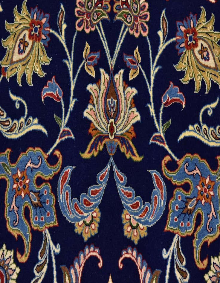 Detail image of  6' 10 x 9' 6  Hand Knotted Kashan Persian Rug