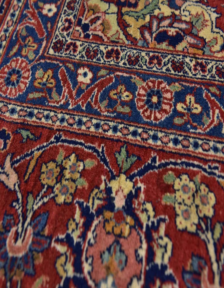 Detail image of  7' 9 x 11' 7  Hand Knotted Kashan Persian Rug