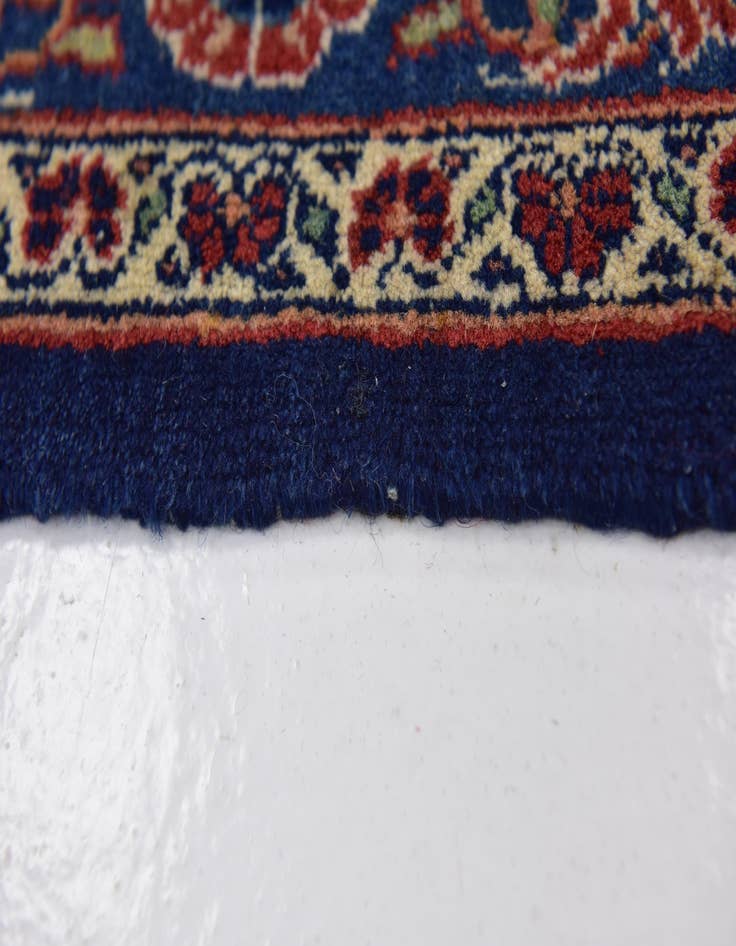 Detail image of  7' 9 x 11' 7  Hand Knotted Kashan Persian Rug