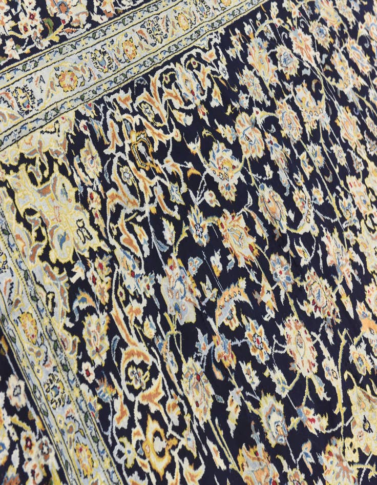 Detail image of  8' 9 x 12' 5  Hand Knotted Kashan Persian Wool Rug