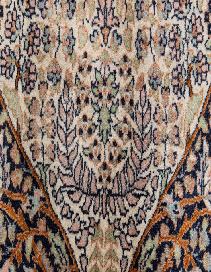 Detail image of  4' 8 x 7' 9  Hand Knotted Kashmir Oriental Wool Rug