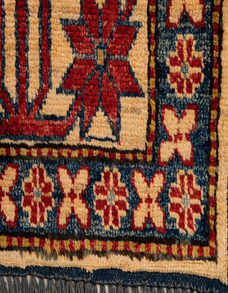 Detail image of  4' 2 x 6' 6  Hand Knotted Kazak Wool Rug