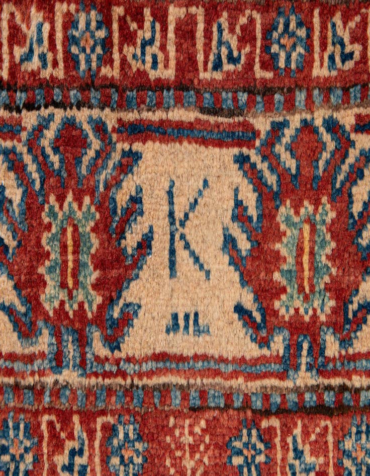 Detail image of  3' 9 x 5' 8  Hand Knotted Kazak Wool Rug