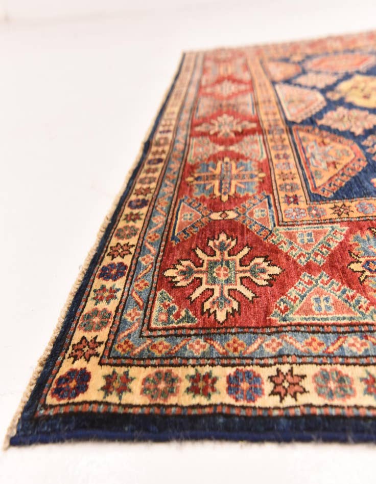Detail image of  6' 6 x 10'  Hand Knotted Kazak Oriental Rug