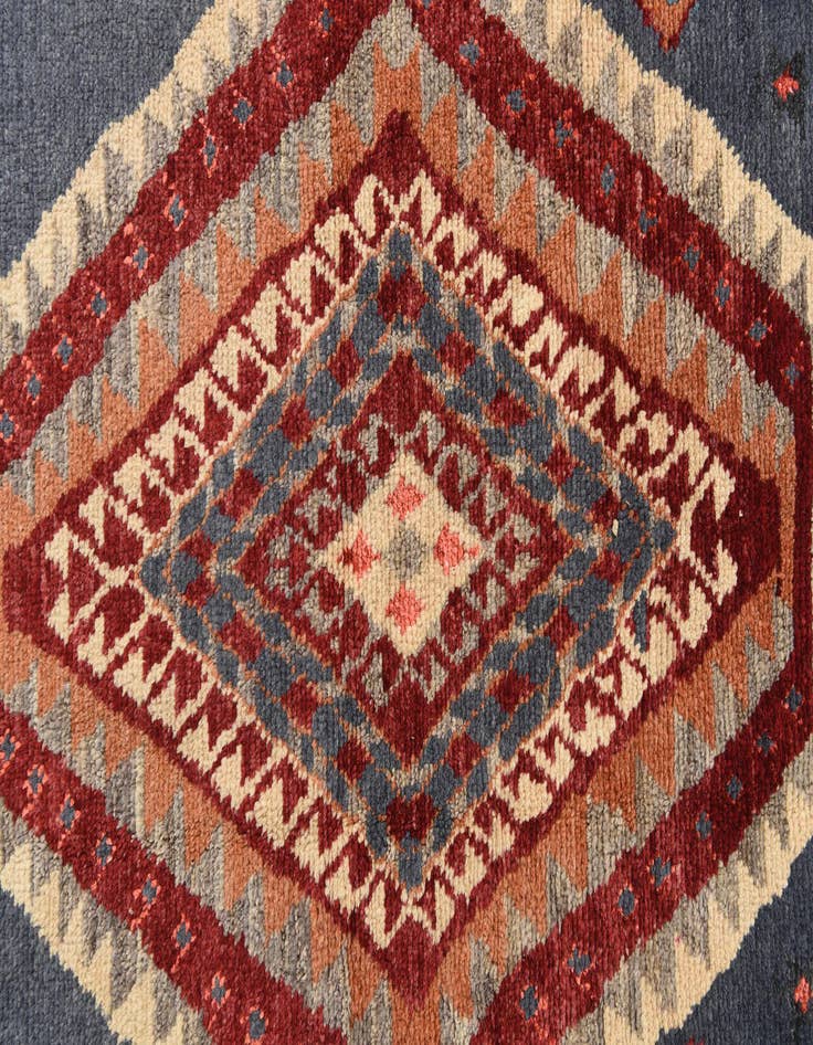 Detail image of  6' 3 x 9' 10  Hand Knotted Kazak Rug