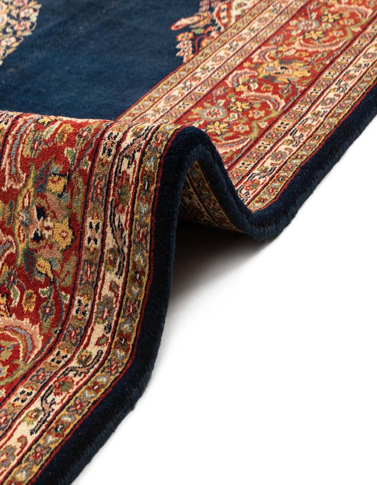 Detail image of  8' 6 x 11'  Hand Knotted Kerman Wool Rug