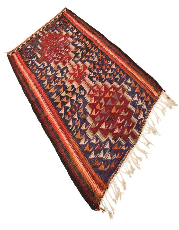 Detail image of  4' 7 x 7' 10  Hand Woven Kilim Fars Wool Rug