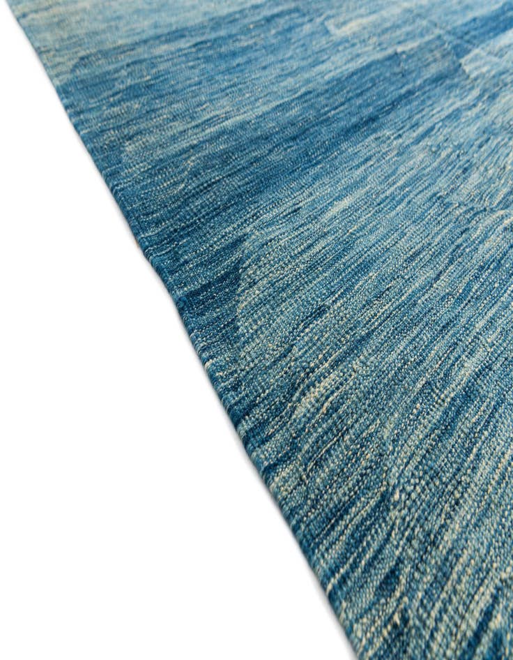 Detail image of  5' 7 x 8' 2  Hand Woven Kilim Modern Wool Rug