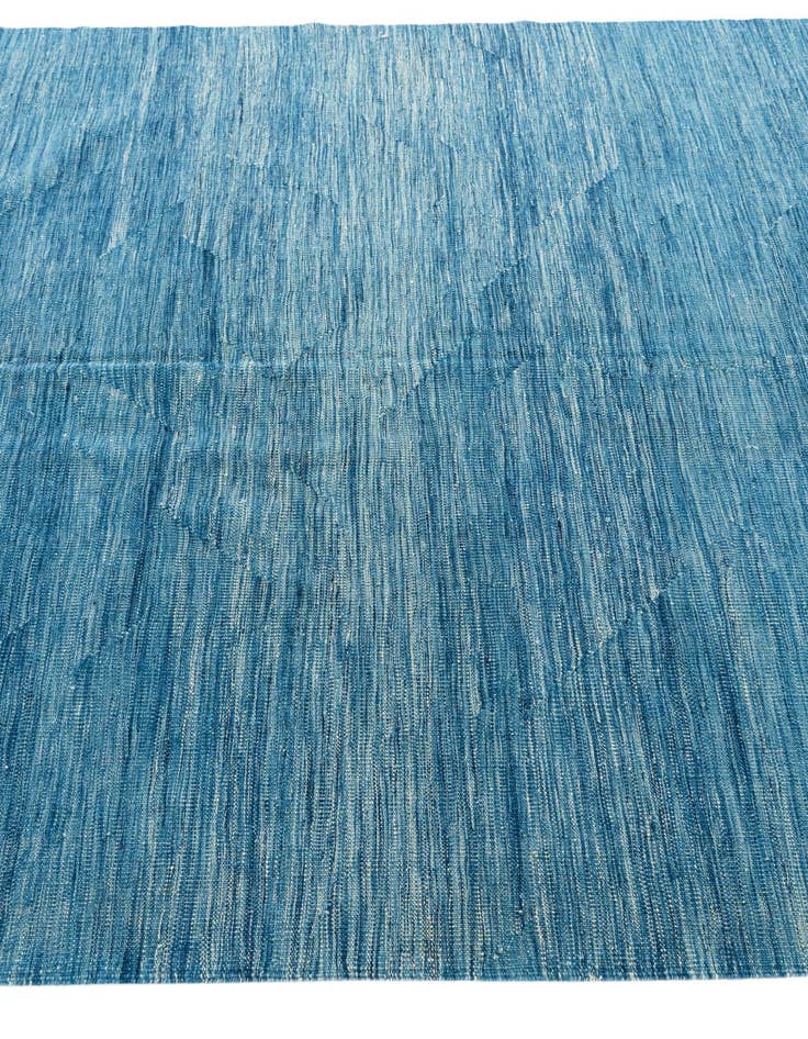 Detail image of  5' 6 x 8'  Hand Woven Kilim Modern Wool Rug