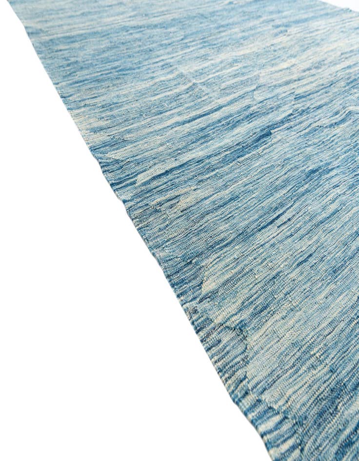 Detail image of  6' 5 x 9' 8  Hand Woven Kilim Modern Wool Rug