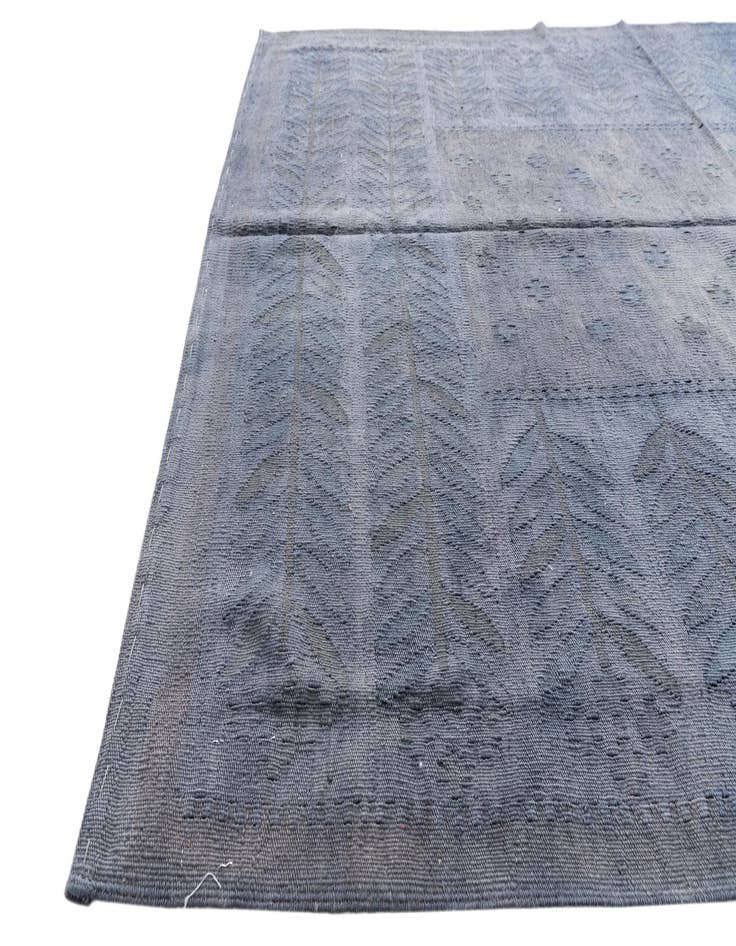 Detail image of  5' 1 x 6' 4  Hand Woven Kilim Modern Wool Rug