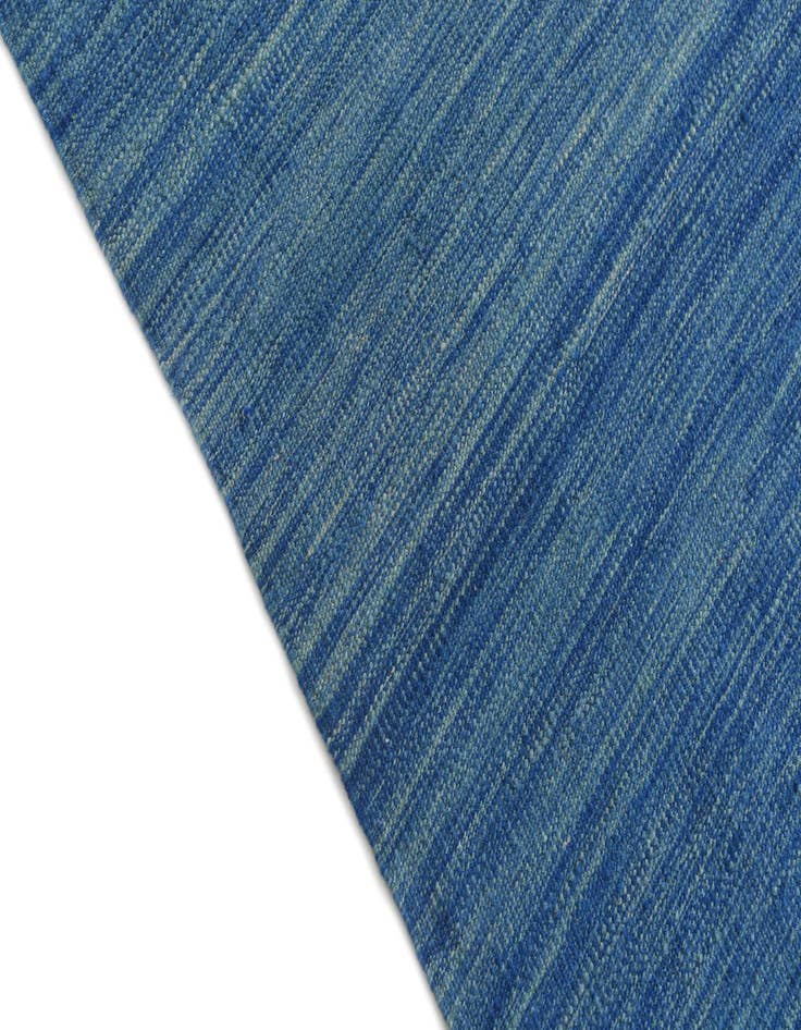 Detail image of  5' 10 x 7' 10  Hand Woven Kilim Modern Wool Rug