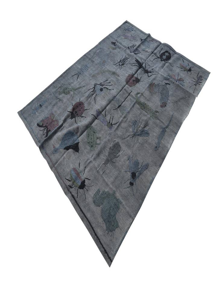 Detail image of  4' 10 x 6' 7  Hand Woven Kilim Suzani Wool Rug