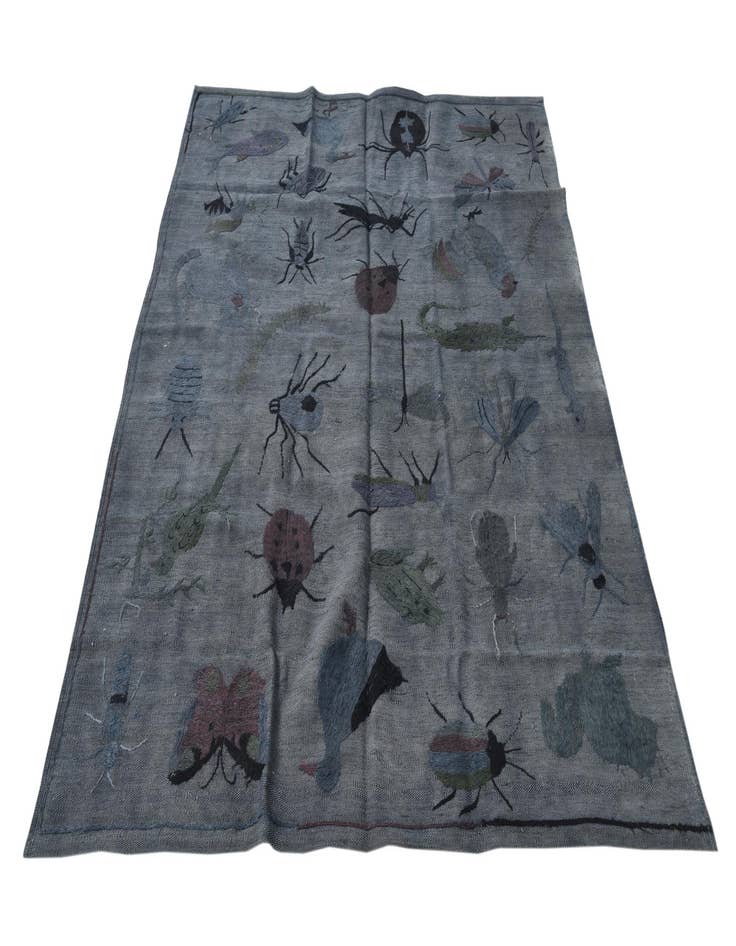 Detail image of  4' 10 x 6' 7  Hand Woven Kilim Suzani Wool Rug