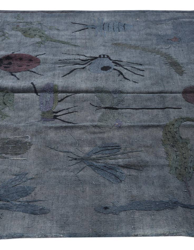 Detail image of  4' 10 x 6' 7  Hand Woven Kilim Suzani Wool Rug