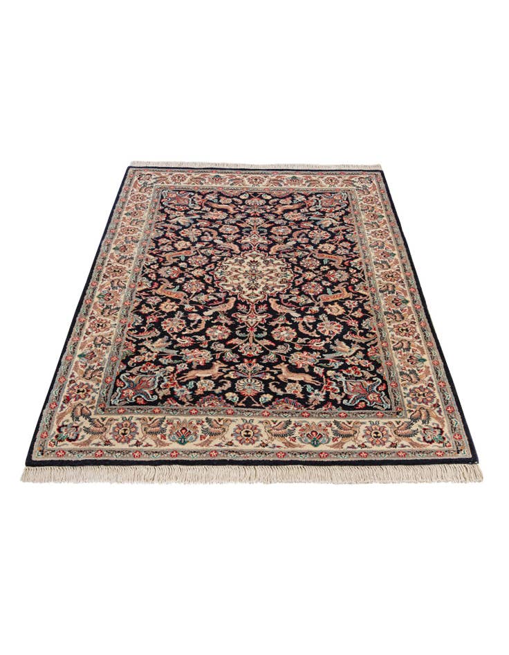 Detail image of  4' 2 x 6' 7  Hand Knotted Lahour Wool Rug