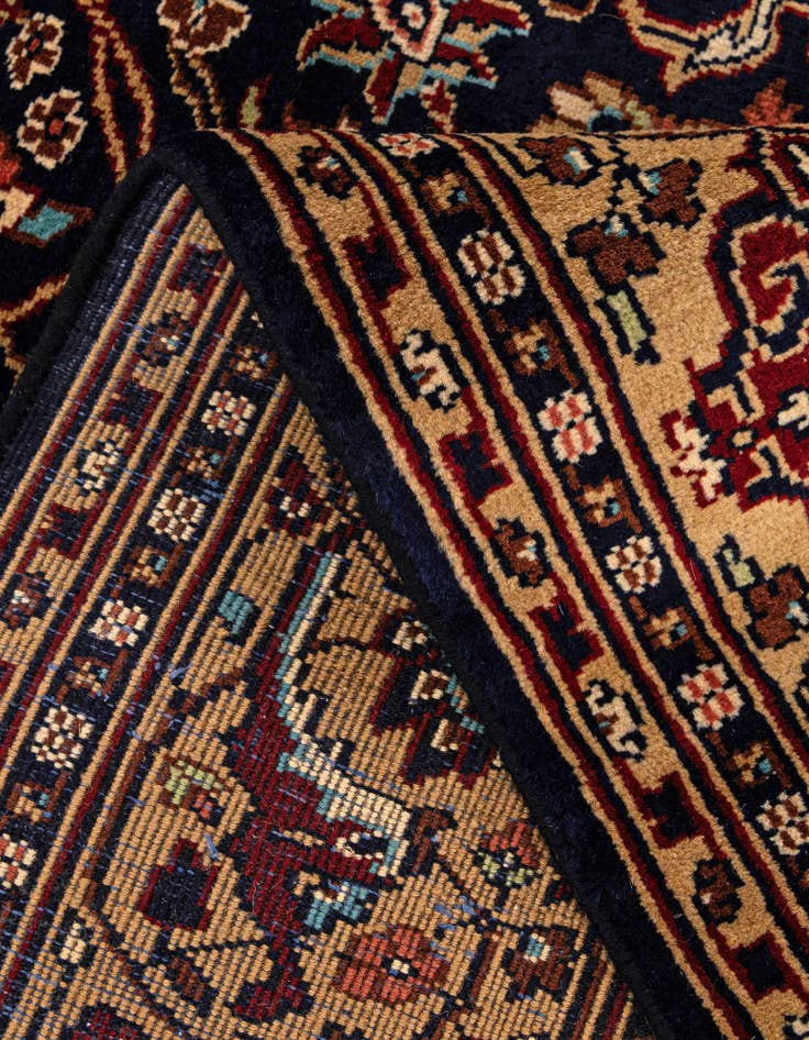Detail image of  6' 1 x 9' 5  Hand Knotted Lahour Wool Rug