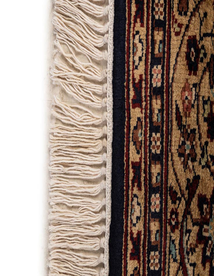 Detail image of  5' 9 x 8' 10  Hand Knotted Lahour Wool Rug