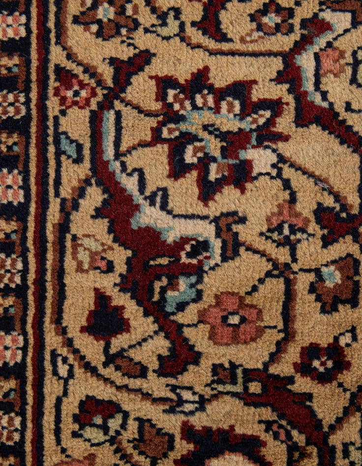 Detail image of  5' 9 x 8' 10  Hand Knotted Lahour Wool Rug