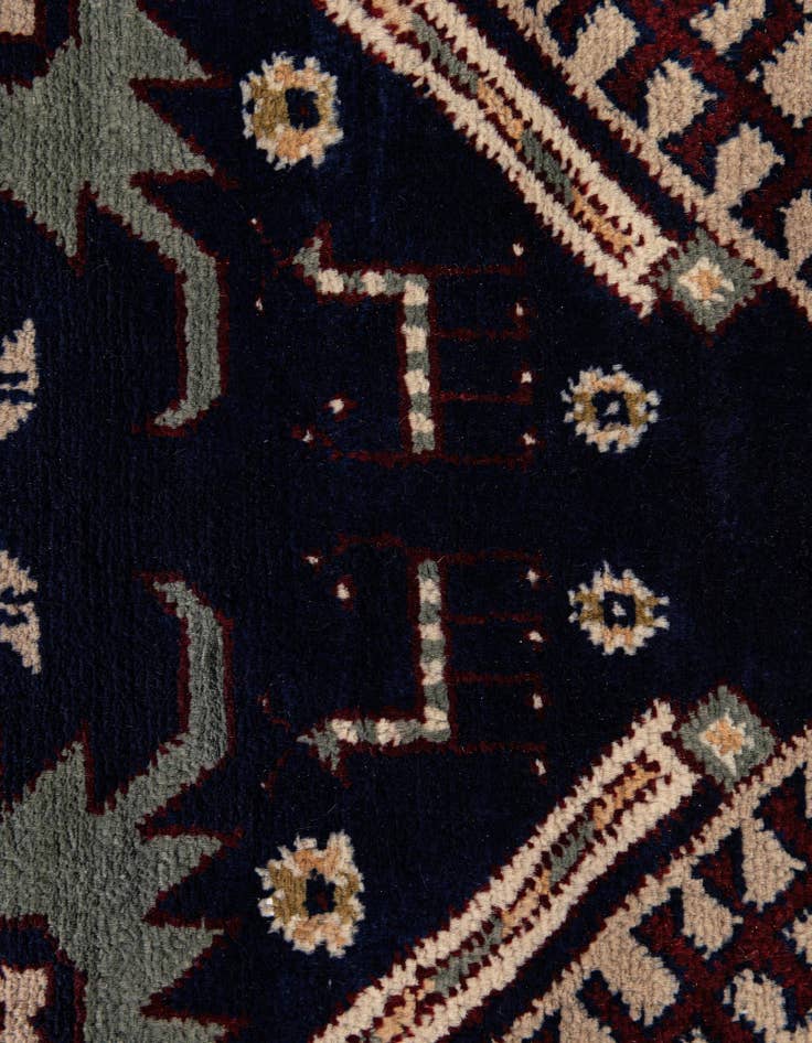 Detail image of  7' x 9' 7  Hand Knotted Lahour Wool Rug