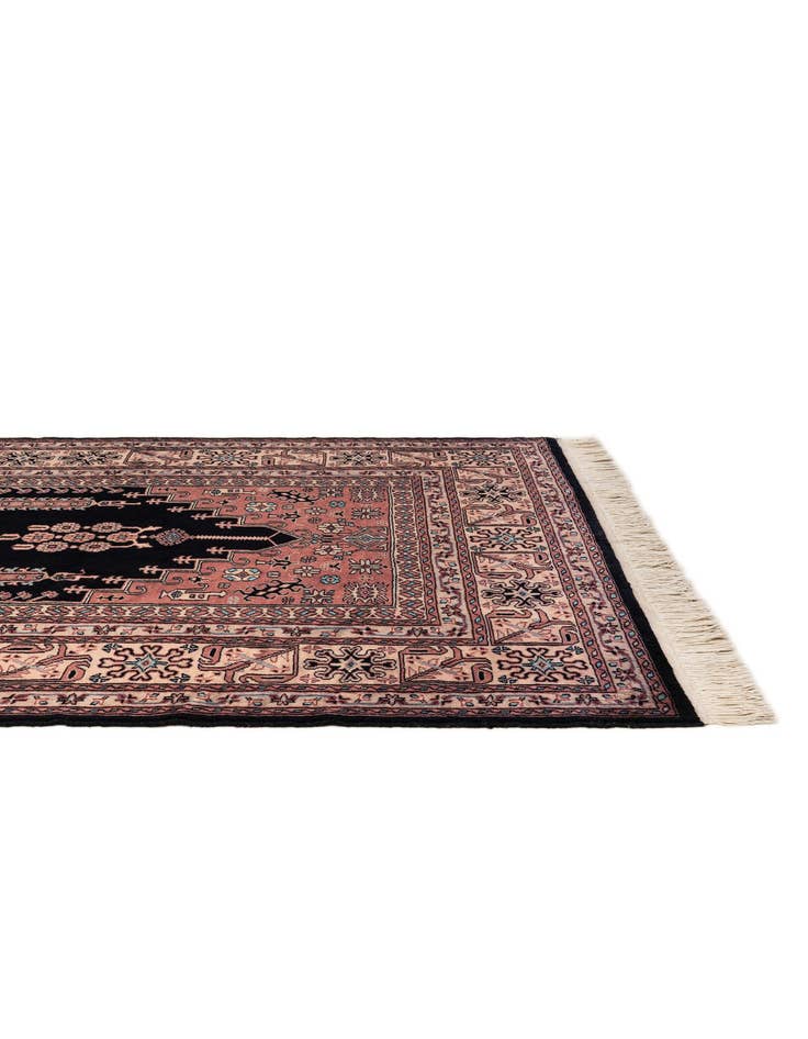 Detail image of  4' 2 x 6' 9  Hand Knotted Lahour Oriental Wool Rug