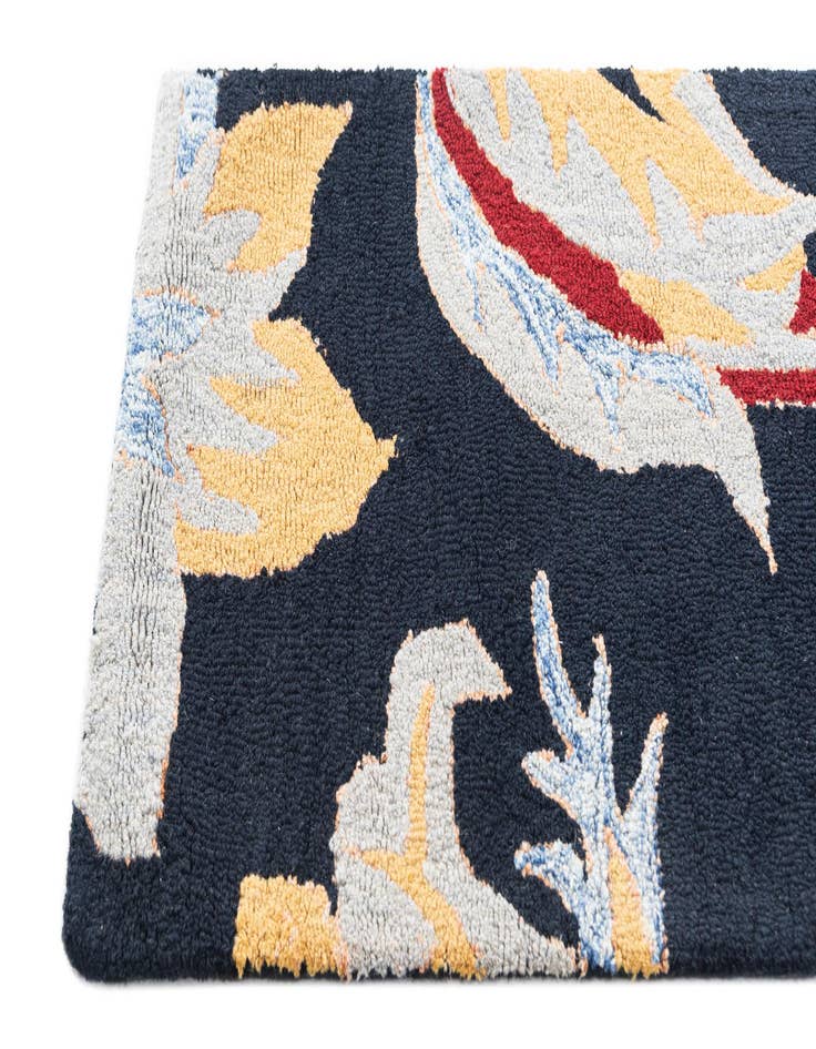 Detail image of  2' x 3' Luna Rug